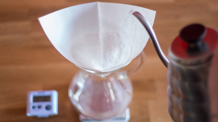 How to Use a Chemex Coffee Maker » CoffeeGeek