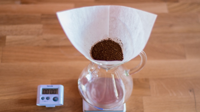 How to Use a Chemex Coffee Maker » CoffeeGeek